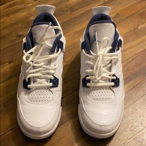 Air Jordan Retro 4, Big Kid 5.5